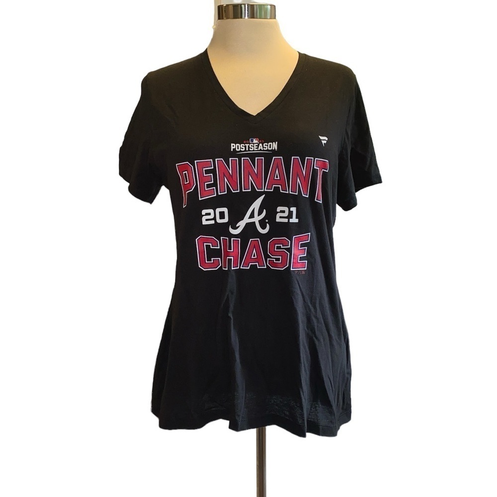 Fanatics T-shirt Atlanta Braves 2021 Postseason Chase the Pennant Sz medium NWT